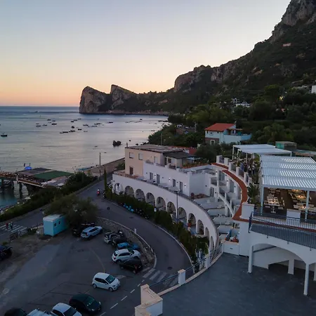 Punta Campanella Resort&Spa-2